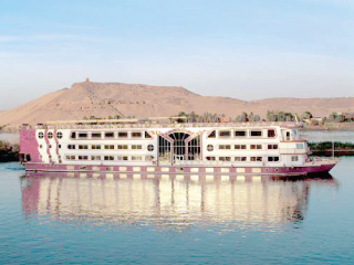 البيئة لمسئولى العائمات المخالفة: «لا مفر من الإصحاح البيئى»