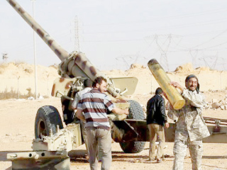 وول ستريت: «داعش» زرع ألغاماً فى سرت بعد سقوط مقر قيادته