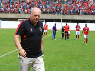 ساعات الحسم فى مصير مارتن يول مع الأهلى