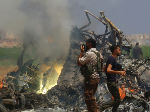 سوريا: 35 قتيلاً و50 مصاباً فى تفجير على الحدود مع تركيا