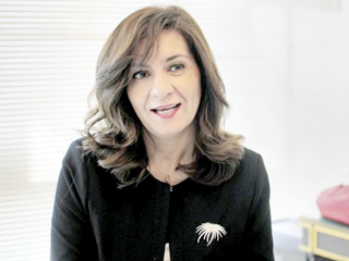 نبيلة مكرم لـ«المخالفين لقوانين الحج»: نسعى للحصول على عفو ملكى