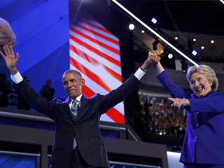 أوباما يحذر من الإفراط فى الثقة بفوز كلينتون