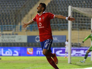 الأهلى يعد مؤمن زكريا بالموافقة على الاحترف نهاية الموسم