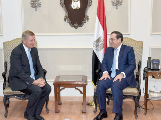 الملا يتابع مع مسئولى «ديا» الألمانية إنتاج الغاز من دسوق والزيت الخام من خليج السويس