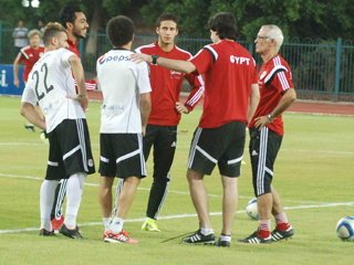 خلاف بين منتخب المحليين وليبيا على موعد ودية شهر يونيو