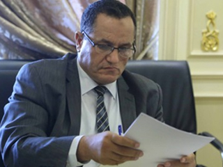 حمروش: قانون تنظيم الفتوى يقضى على الفتنة والانتهاء منه قريبا