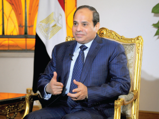 السيسى يكلف القوات المسلحة بإنهاء ظاهرة وضع اليد على الأراضى