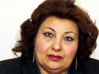 «عازر» تطالب الحكومة بإعادة هيكلة «الأدوية» المملوكة للدولة