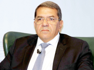 الحكومة تعتزم اقتراض 635.6 مليار جنيه  خلال العام المالى المقبل