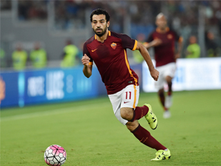 عشاق روما يطالبون سباليتى بالبقاء