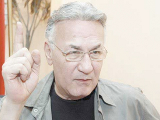 عزت أبو عوف: أقف ضد الزعيم «عدلى علام».. وأحاول تعويض غيابى عن الدراما