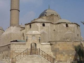مسجد سليمان باشا الخادم