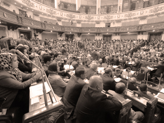 البرلمان يوافق على 4 قرارات سارة