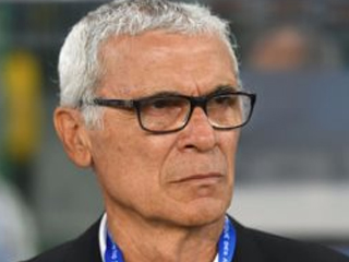 كوبر يحمل إكرامى مسئولية هدف الهزيمة