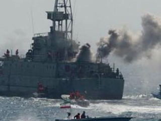 سفينة إماراتية تتعرض لهجوم حوثى قبالة سواحل اليمن