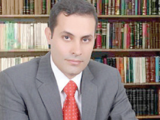 انفراد.. «نائب الميكروفون» أمام لجنة القيم لسوء سلوكه