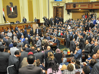 «دعم مصر» يربك حسابات الأحزاب السياسية