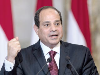 ماذا فعل الرئيس  فى 36 شهراً؟ المعجزة القضاء على مشكلة الكهرباء.. بإنفاق 515 مليار جنيه وانتهاء أزمة الإسكان بمليون وحدة