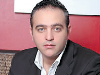 محمد حفظى: أعيد تقديم الهضبة للسينما.. و«الشيخ جاكسون» قريباً