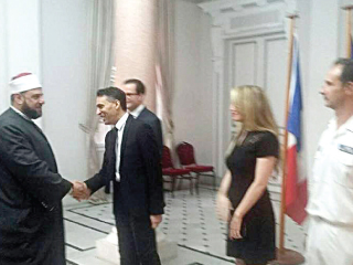 وكيل أوقاف الإسكندرية يشارك احتفالية القنصلية الفرنسية بالعيد الوطنى