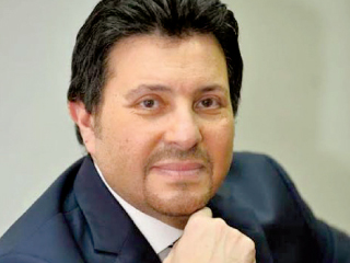 سلطان: تاريخ هانى شاكر «على واحدة ونص»