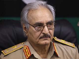 حفتر: قطر تستهدف إسقاط ليبيا