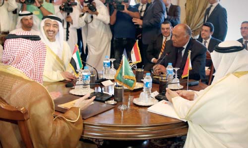 قضيتنا «الأقصى».. وقضيتهم «الدولار»