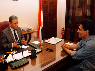 الكاتب الصحفى كرم جبر  رئيس الهيئة الوطنية للصحافة: مصر نجحت فى فك الحصار وتنويع مصادر السلاح وحجم المشروعات إنجاز هزم التحديات