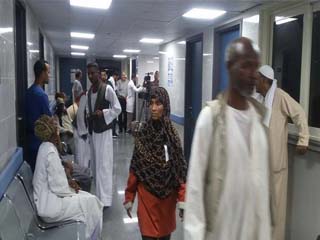 قافلة الخير تفحص 775 مريضا فى «شلاتين»