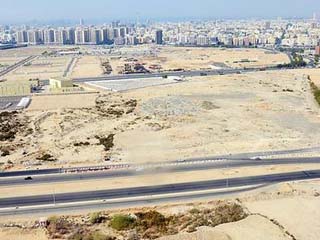 التنمية الصناعية تعلن الحرب على مافيا تسقيع الأراضى