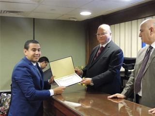 تكريم مدير أمن القاهرة يكرم رئيس مباحث الأزبكية ومعاونيه