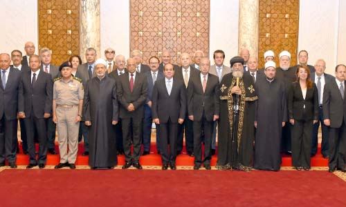 مصر تتفق.. الرئيس لرموز مجلس مكافحة الإرهاب: نريد حلولاً مبتكرة