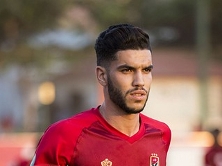 «رينارد» يحرض «أزارو» للهروب من الأهلى!!