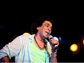 لقاء «الكنج» والفترات المفتوحة محاولات ماسبيرو للتواجد بالعيد