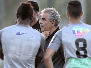 التوانسة للبنزرتى: خلى بالك