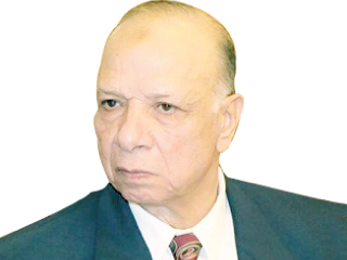 من النهارده مفيش خيزرانة: ..ومحافظ القاهرة يمنع الضرب فى المدارس