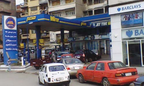 الحكومة تواجه حرب الشائعات.. أسعار الوقود لم تتغير.. ولا ضرائب جديدة على السجائر