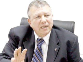 شركات المحمول «تغازل» المستخدمين بعروض جديدة