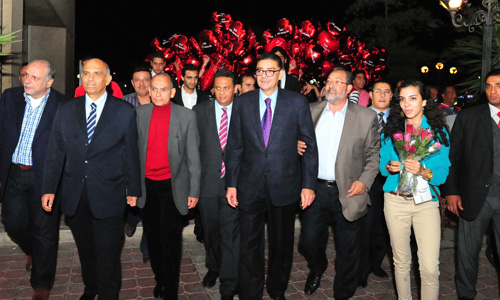 صراع الأفاعى فى قائمة «طاهر»