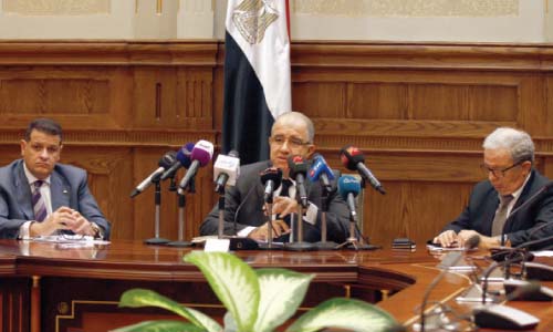 البرلمان يتحدى الأمريكان