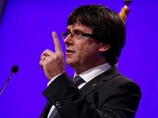 بروكسل تبرئ زعيم كتالونيا