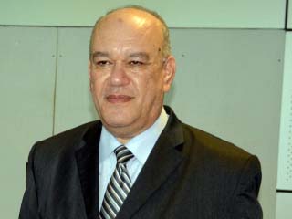 إسحاق: تنفيذ تجربة طوارئ بمطار القاهرة