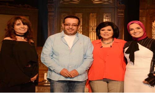 إسعاد ترقص على أنغام «الأصدقاء»