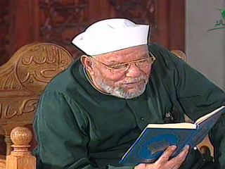 جدل بين علماء الأزهر بسبب تحريم  تعدد الزوجات والهجوم على الشيخ الشعراوى