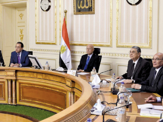 كواليس اللحظات الأخيرة قبل سفر إسماعيل للعلاج