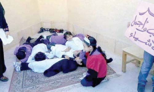 مدارس تستغل الأطفال لتمثيل مشهد حادث «الروضة»