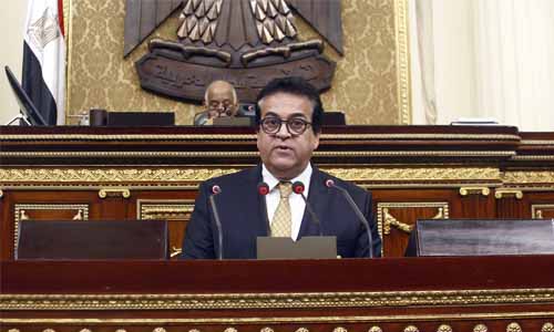 مهاجمة «التعليم العالى» بسبب تسريب الامتحانات على المقاهى