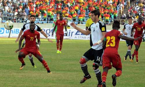 كوبر يخشى مجاملة الفيفا لروسيا