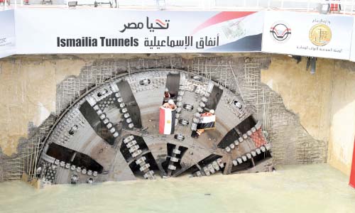 افتتاح كوبرى الشهيد أحمد منسى والمرحلة الثانية من المزارع السمكية