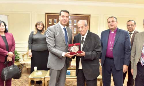 تكريم شيخ الإنجيليين بـ«أسيوط»